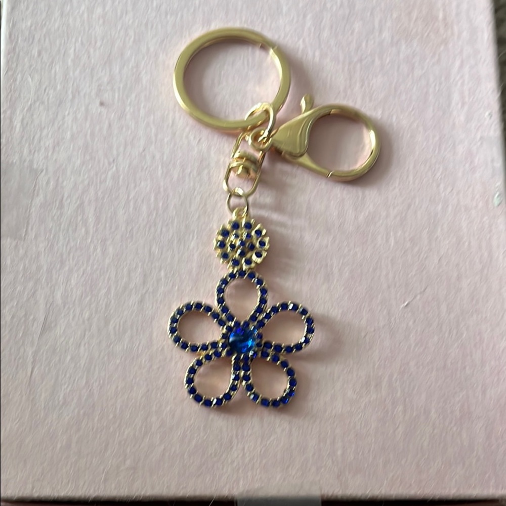 Flower Keychain  Red, Blue Pink Black White Gold